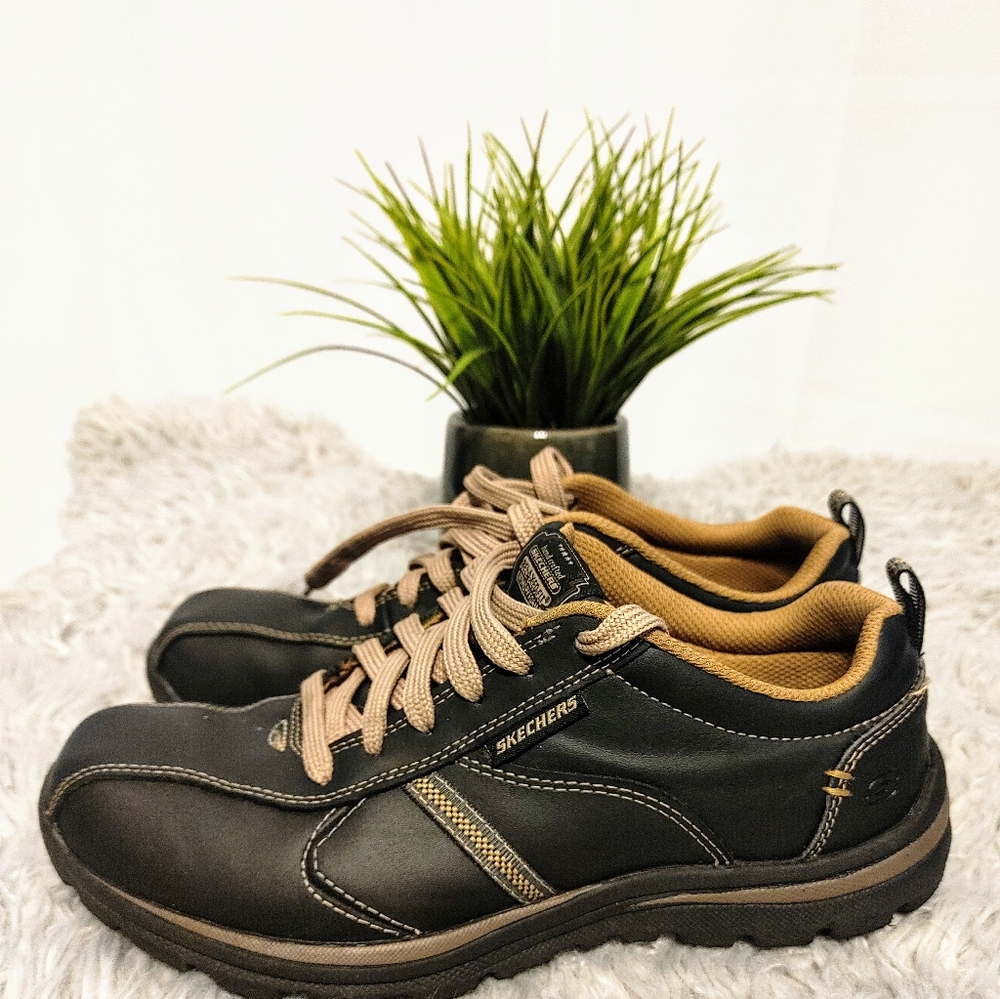 Sketchers Relaxed Fit Memory Foam